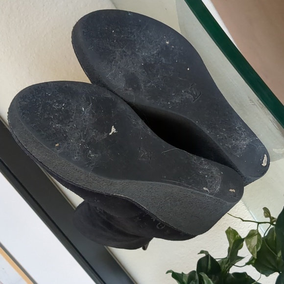 Louis Vuitton wedge booties 10.5 ( fits 9.5) - Picture 8 of 12